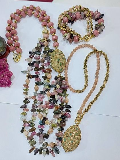 สร้อยคอเส้นคู่ Tourmaline Rhodonite ทรงฟักทองคั่นแร่ Hematiteทอง จี้Tourmaline เส้นนอกยาว 30 นิ้ว รูปที่ 3