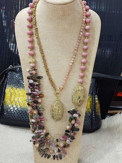 สร้อยคอและจี้ อัญมณี สร้อยคอเส้นคู่ Tourmaline Rhodonite ทรงฟักทองคั่นแร่ Hematiteทอง จี้Tourmaline เส้นนอกยาว 30 นิ้ว