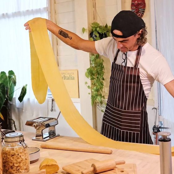 ซ้งร้านอาหาร ร้านสวย ทำเลดี ซ.สุขสันต์ ถ.สุรวงศ์ รูปที่ 6