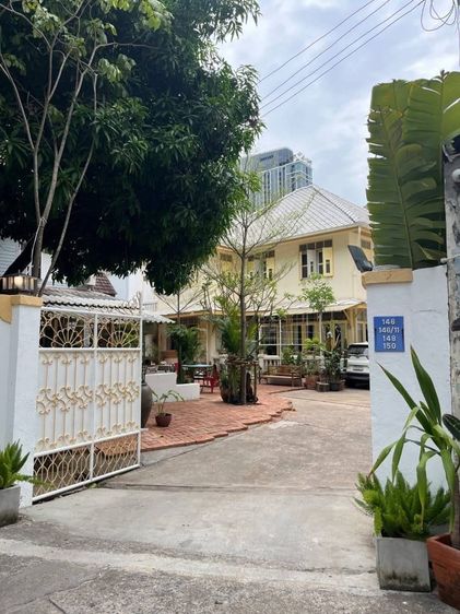 ซ้งร้านอาหาร ร้านสวย ทำเลดี ซ.สุขสันต์ ถ.สุรวงศ์ รูปที่ 2