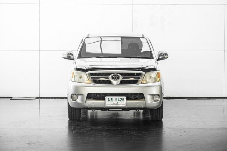 Toyota Hilux Vigo 2004 2.5 J Pickup ดีเซล ไม่ติดแก๊ส เกียร์ธรรมดา บรอนซ์ทอง รูปที่ 3