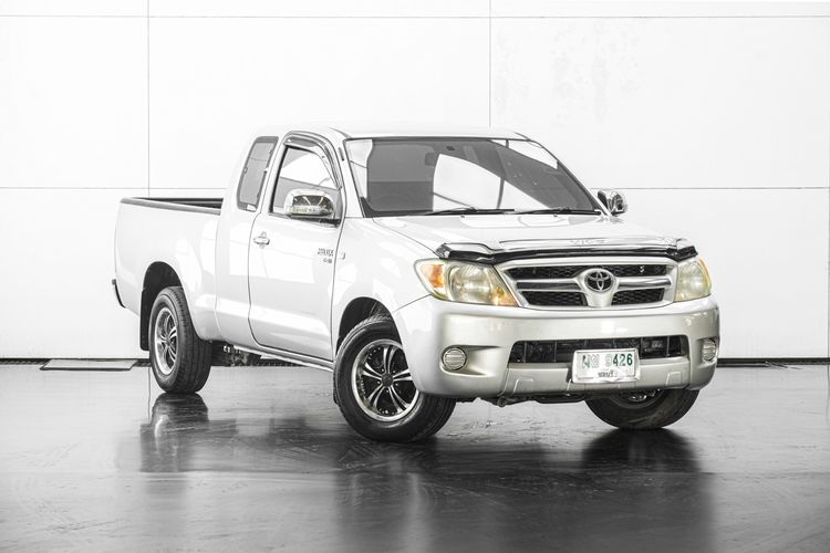 Toyota Hilux Vigo 2004 2.5 J Pickup ดีเซล ไม่ติดแก๊ส เกียร์ธรรมดา บรอนซ์ทอง