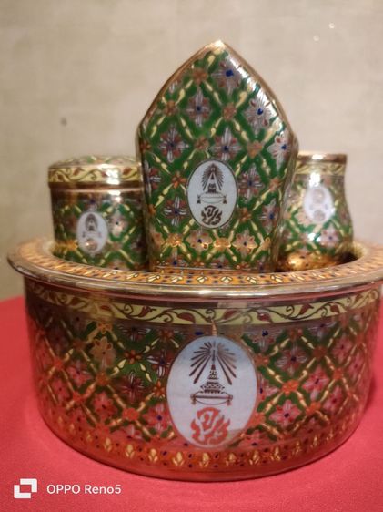 ชุดเชี่ยนหมาก เบญจรงค์ รูปรัชกาลที่5 รูปที่ 4