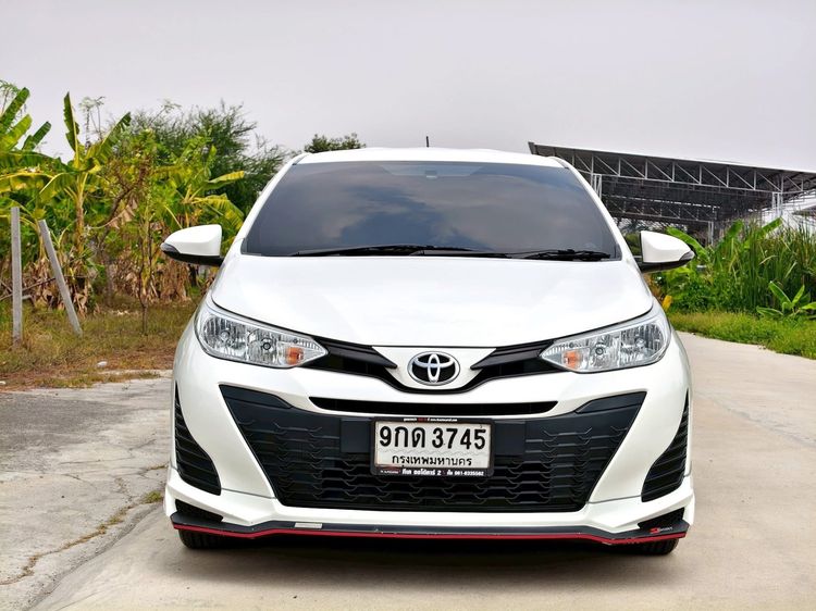 Toyota Yaris ATIV 2019 1.2 E Sedan เบนซิน เกียร์อัตโนมัติ ขาว รูปที่ 3