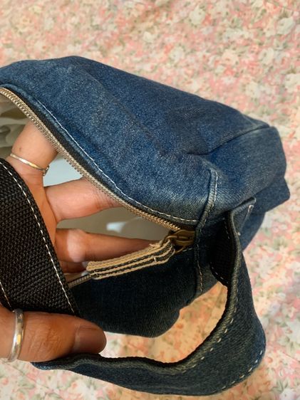 กระเป๋า cossbody  รูปที่ 4