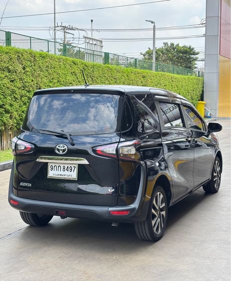 Toyota Sienta 2019 1.5 V Utility-car เบนซิน ไม่ติดแก๊ส เกียร์อัตโนมัติ ดำ รูปที่ 2