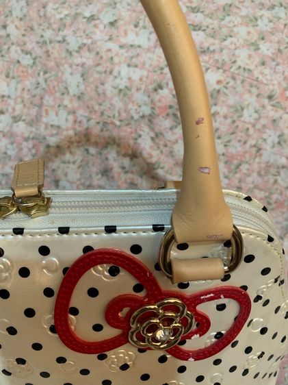 กระเป๋าถือ Hello kitty x clathas รูปที่ 2