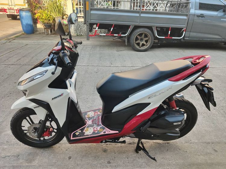 🛵ยังไงก็ขาย CLICK150 i ปี 64 เครื่องดี สีสวย สตาร์ทมือ กุญแจรีโมท เล่มชุดโอนครบ+เปลี่ยนถ่ายน้ำมันเครื่องฟรี ส่งฟรี30 ก.ม รูปที่ 2