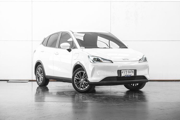 Neta V 2023 Sedan ไฟฟ้า ไม่ติดแก๊ส เกียร์อัตโนมัติ ขาว