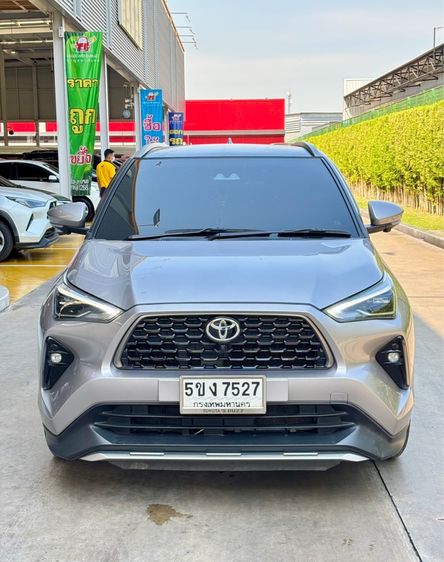 Toyota Yaris Cross 2023 1.5 HEV Premium Luxury Utility-car ไฮบริด เกียร์อัตโนมัติ เทา รูปที่ 2
