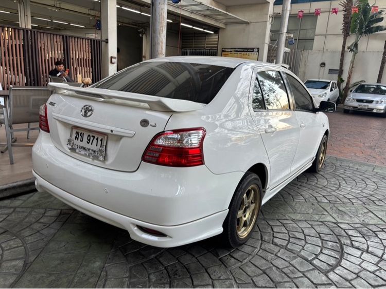 Toyota Vios 2011 1.5 J Sedan เบนซิน ไม่ติดแก๊ส เกียร์อัตโนมัติ ขาว รูปที่ 3