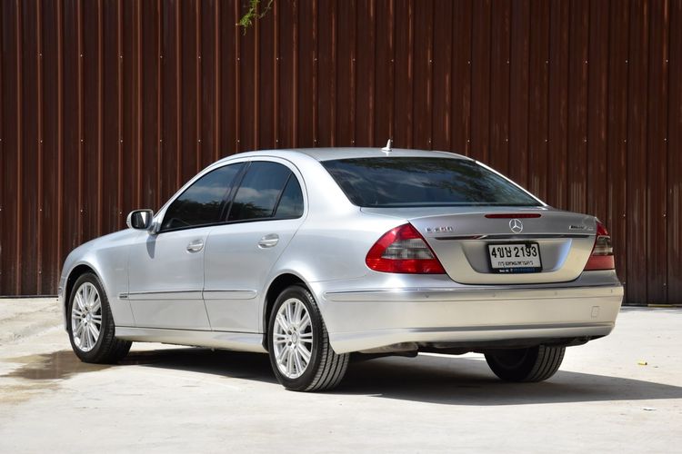 Mercedes-Benz E-Class 2008 E200 Sedan เบนซิน ไม่ติดแก๊ส เกียร์อัตโนมัติ บรอนซ์เงิน รูปที่ 4