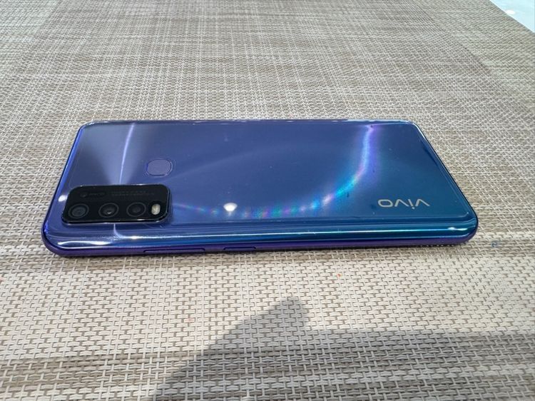 VIVO  y50 รูปที่ 3