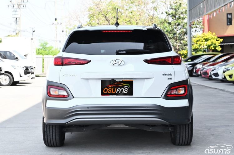 Hyundai KONA 2021 รุ่นย่อยอื่นๆ Utility-car ไฟฟ้า ไม่ติดแก๊ส เกียร์อัตโนมัติ ขาว รูปที่ 4