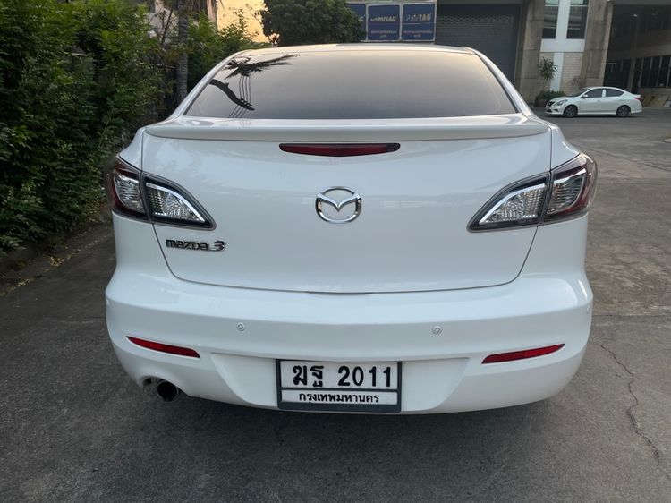 Mazda Mazda3 2013 2.0 Maxx Sports Sedan เบนซิน ไม่ติดแก๊ส เกียร์อัตโนมัติ ขาว รูปที่ 2