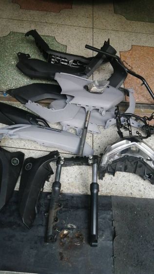 อะไหล่และเฟรม ไฟดูได้ตามรูปครับ ของ Yamaha Nmax รูปที่ 5