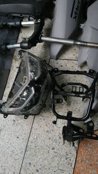 อะไหล่และเฟรม ไฟดูได้ตามรูปครับ ของ Yamaha Nmax รูปที่ 6