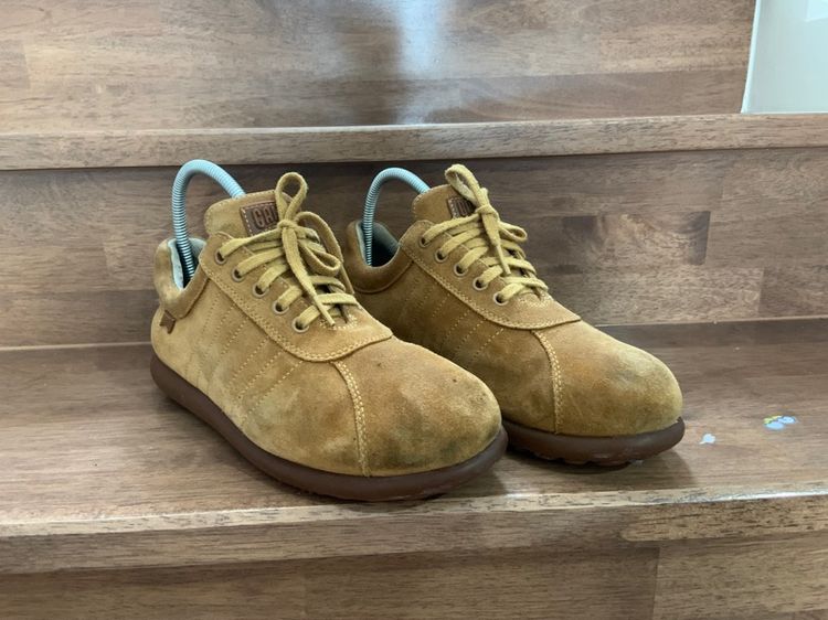 รองเท้า CAMPER แท้ 💯 เบอร์ 40 cm 26 คนเท้า 25.5-26.5 cm ใส่ได้ครับ สภาพดีมาก พื้นเต็ม หนังนิ่มมาก ทรงสวย หายากน่าสะลมครับ รูปที่ 3