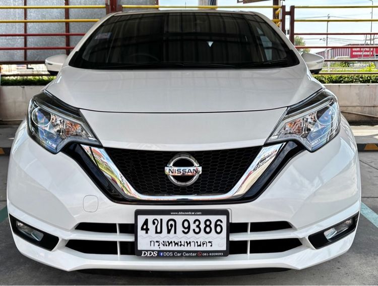 รถ Nissan Note 1.2 VL สี ขาว
