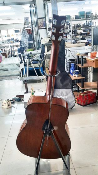กีตาร์โปร่งไฟฟ้า YAMAHA รูปที่ 4