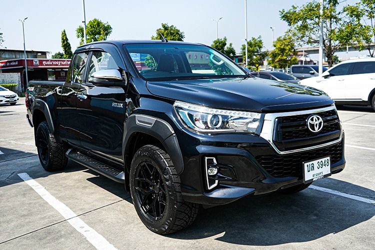 Toyota Hilux Revo 2018 2.4 Prerunner E Plus Pickup ดีเซล เกียร์ธรรมดา ดำ รูปที่ 4