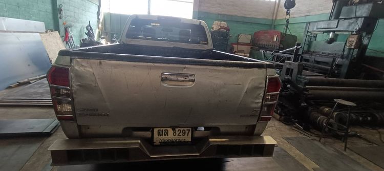 Isuzu D-MAX 2013 2.5 Hi-Lander Pickup ดีเซล เกียร์ธรรมดา บรอนซ์เงิน รูปที่ 4