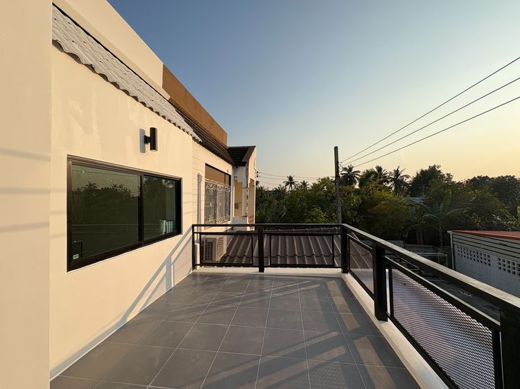 ไม่มี 2025 ขาย ทาวน์เฮาส์ ร่มรื่นวิลล์4 รีโนเวทใหม่ทั้งหลัง ใกล้ MRTสามแยกบางใหญ่ ทำเลดี เดินทางสะดวก คุ้มม รูปที่ 4