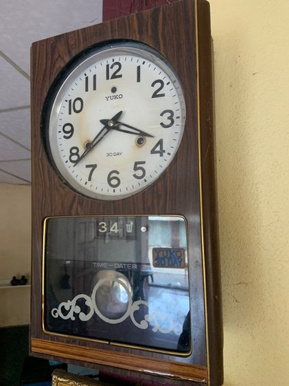 นาฬิกาโบราณ Yuko