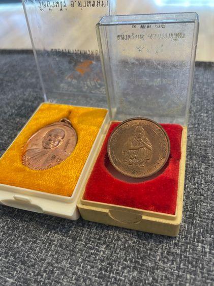 หลวงพ่อคูณ ยูกคู่ นอนกล่อง รูปที่ 2