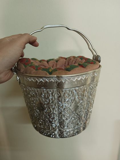 ถังใส่กาน้ำชา