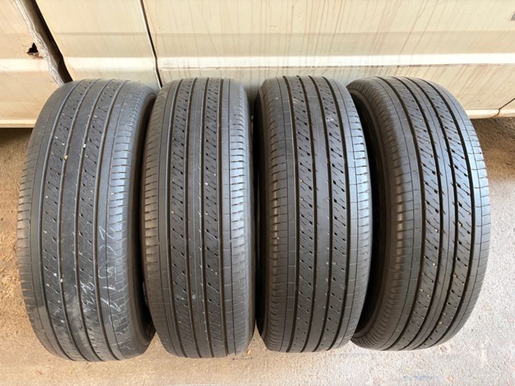 ยาง Dunlop 205 70 15 ปี 23