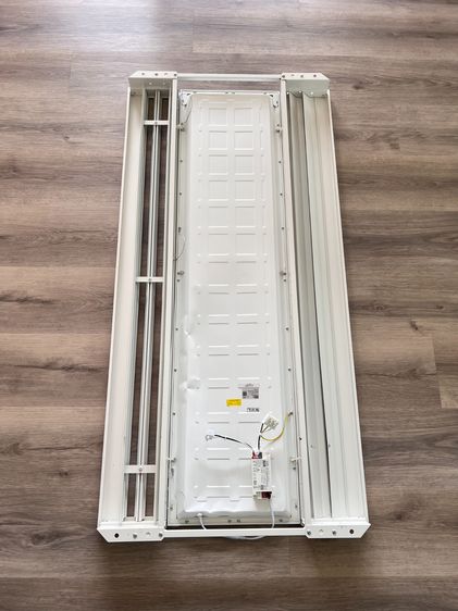 โคมไฟ LED Panel ฝังฝ้า แอลแอนด์อี 60×120 ซม. ของแท้ รูปที่ 4