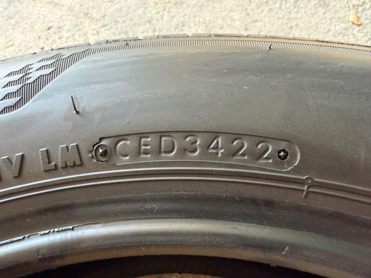 ยาง Bridgestone 215 55 17 ปี 22 รูปที่ 10