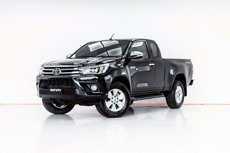รถ Toyota Hilux Revo 2.4 Prerunner E Plus สี ดำ