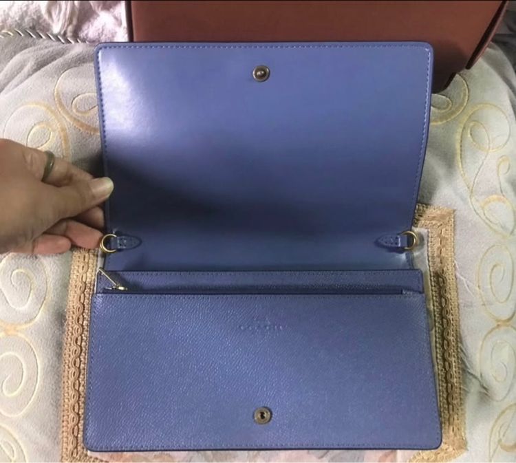 กระเป๋า coach แท้ รูปที่ 2