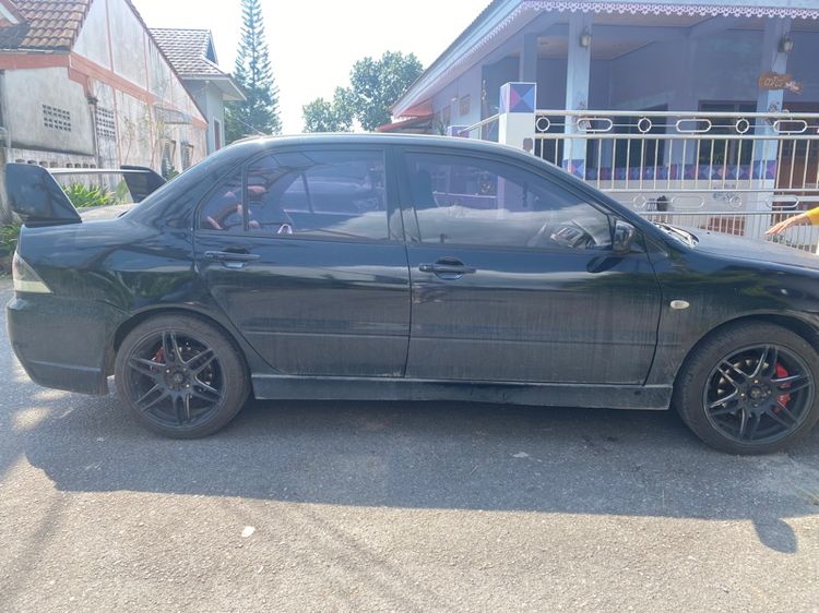 Mitsubishi Lancer 2004 1.6 GLXi Sedan เบนซิน เกียร์ธรรมดา ดำ รูปที่ 4