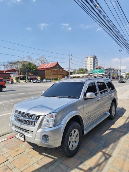 Isuzu MU-7 2007 3.0 Primo Super Platinum Van ดีเซล ไม่ติดแก๊ส เกียร์ธรรมดา บรอนซ์เงิน รูปที่ 4