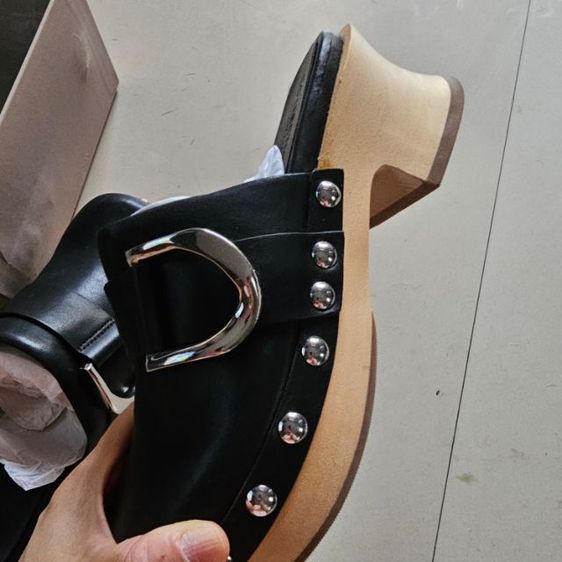 อื่นๆ ดำ หนังแท้ UK 3.5 | EU 36 | US 5 อื่นๆ รองเท้า CHARLES and KEITH แท้