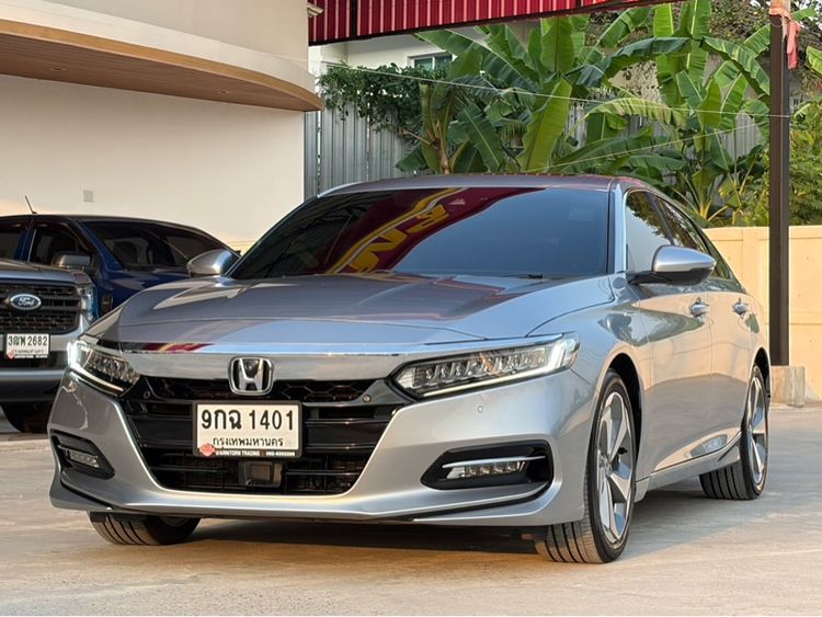 รถ Honda Accord 2.0 Hybrid Tech สี เทา