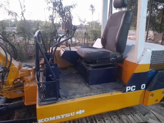 ​🏗️ มาก่อนได้ก่อน KOMATSU 3 ตัน PC30-6 เครื่องดีเชลล์ 4 สูบ - แรงสะใจ พร้อมลุยทุกงาน รูปที่ 7