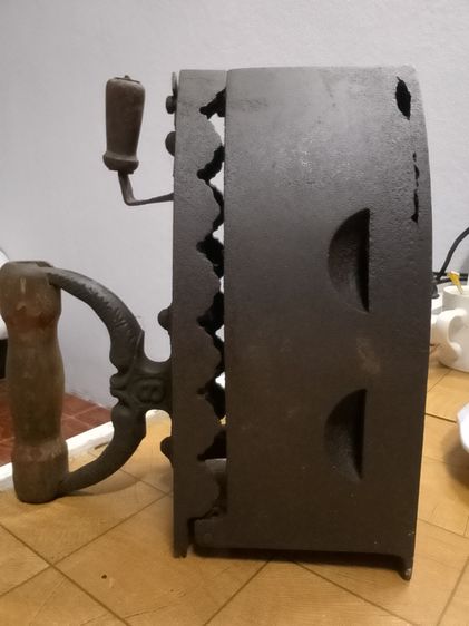 เตารีดโบราณ รูปที่ 5