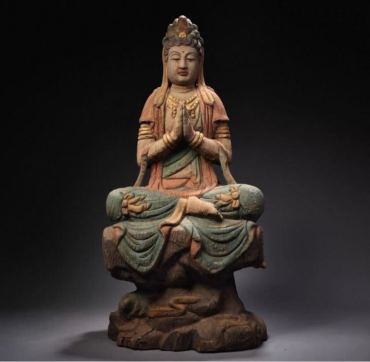 ✨รูปปั้นไม้แกะสลักของพระอวโลกิเตศวรโพธิสัตว์ 