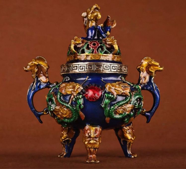 ✨กระถางกำยานหรือกระถางธูปแบบถมปัด 