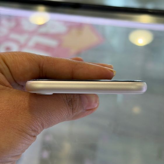 iPhone SE3 2022 128GB สีขาว เครื่องศูนย์ โมเดลTH 🔥🔥 รูปที่ 6