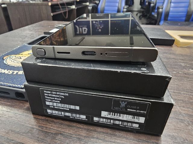 ​🔥 ด่วน มาก่อนได้​ก่อน 🔥 Samsung S24 Ultra 12Gb 256GB สภาพเดิม ครบกล่อง รูปที่ 6
