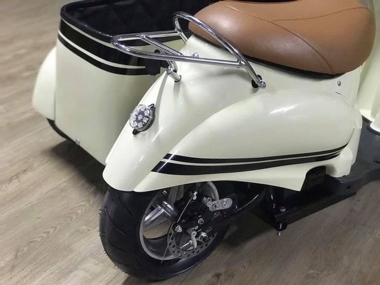 รถไฟฟ้าพ่วงข้าง รูปที่ 4