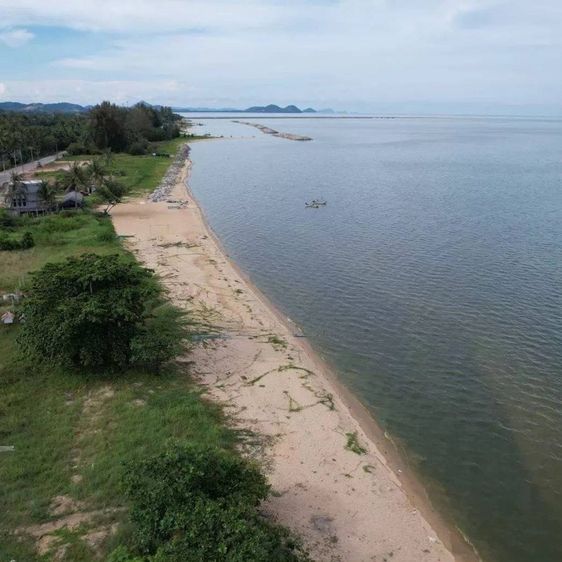 ใช่ ที่สวย รูปที่ 2