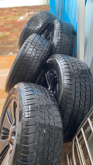 ขายล้อพร้อมยางทั้งหมดห้าเส้น รูปที่ 16