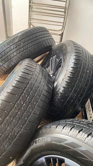 ขายล้อพร้อมยางทั้งหมดห้าเส้น รูปที่ 3