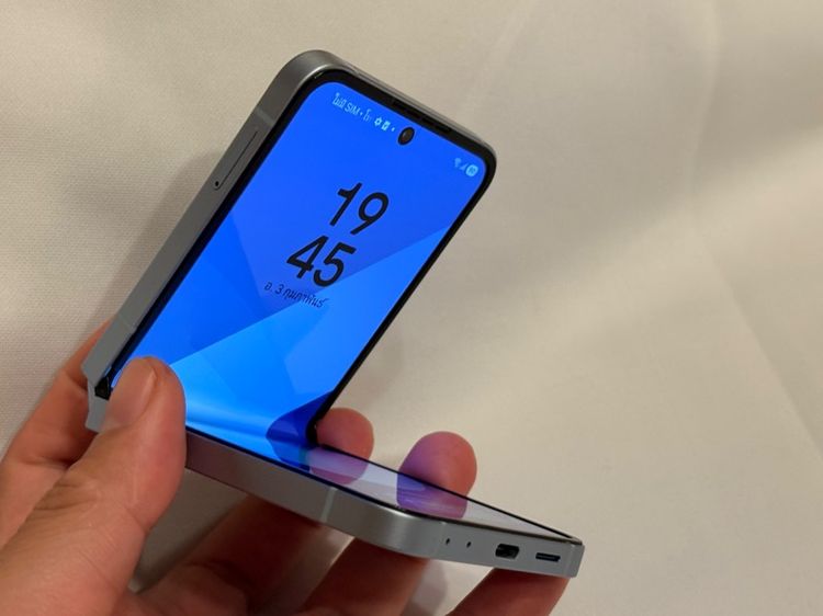 Samsung galaxy Flip6 (ไม่มีกล่อง) รูปที่ 14